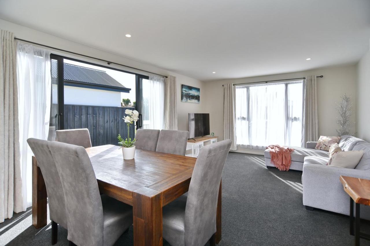 Thomas Townhouse - Christchurch Holiday Homes Exterior photo